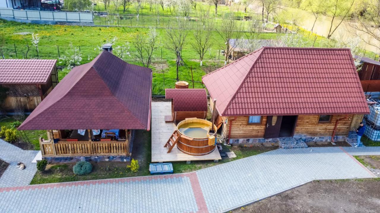 Hotel Casa Nely à Sighetu Marmaţiei Extérieur photo